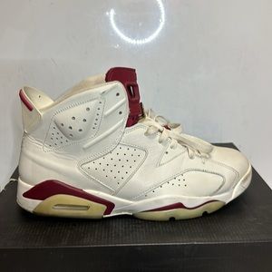 Air Jordan six retro off-white/new maroon.